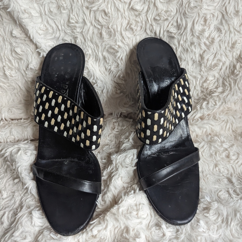 Salvatore Ferragamo strap sandals sz 6